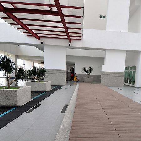 Kitolo Home @ Twin Galaxy 02, Jb星梦奇缘studio款 Johor Bahru Exterior photo